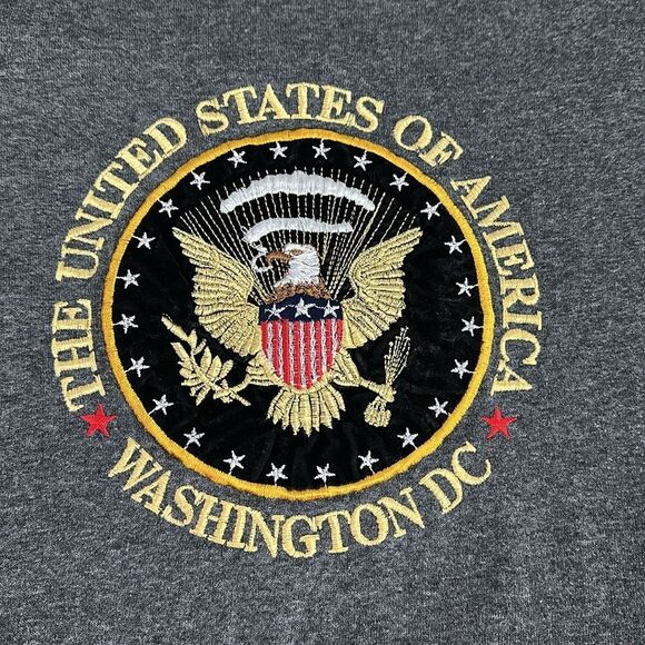 Delta Pro Weight Embroidered Washington DC Presidential Seal T-shirt Size L - Picture 4 of 8